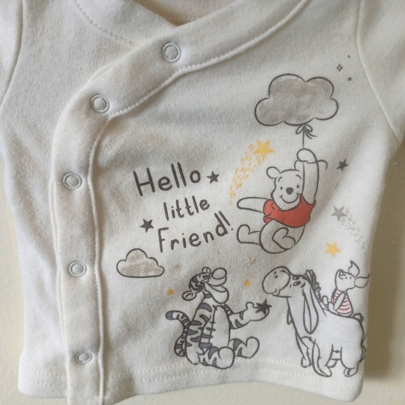 Disney Baby 2 Piece Set Winnie the Pooh Beanie & Noe Wrap Long Sleeve - Picture 4 of 11